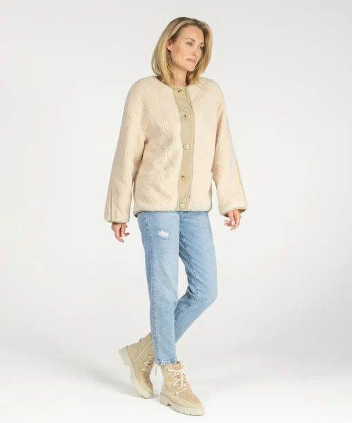 Charlie Beige