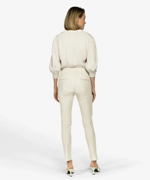 Colette Antique White