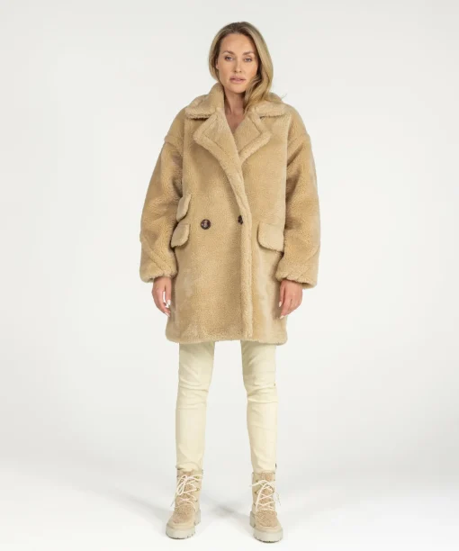 Crista Creamy White