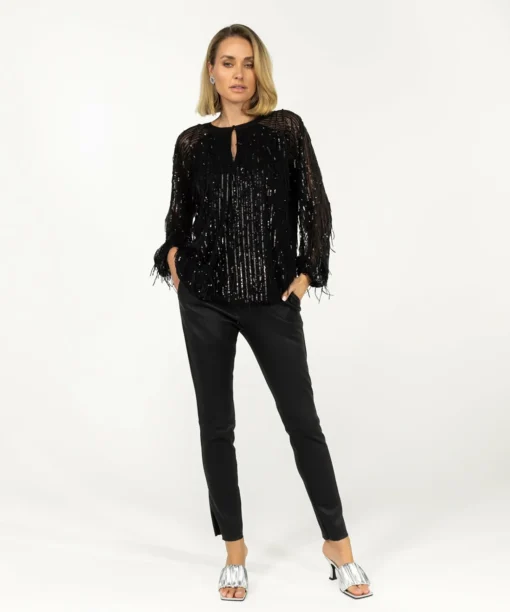 Folette Black