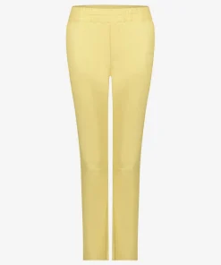 Pablo Buttery Yellow