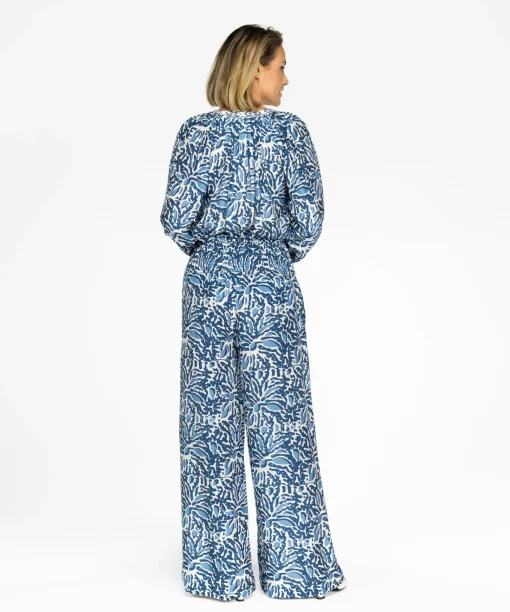 Paulon Airy Blue Blossom