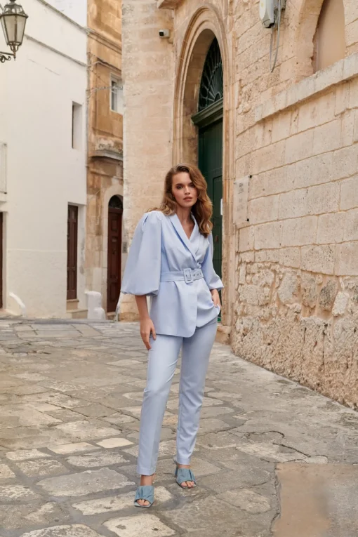 Paureen Airy Blue