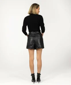 Pazit Black