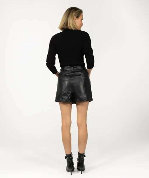 Pazit Black