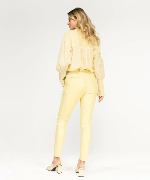 Peike Buttery Yellow