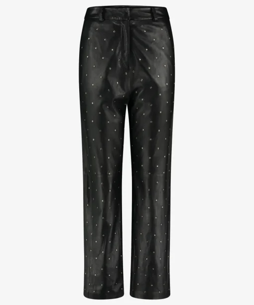 Perfecta Studs Black