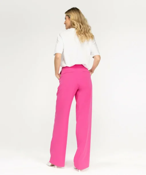 Pike Bright Pink