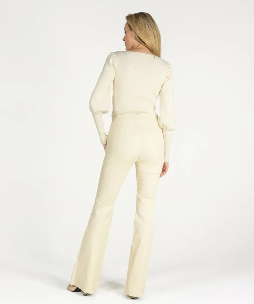Pinnie Creamy White