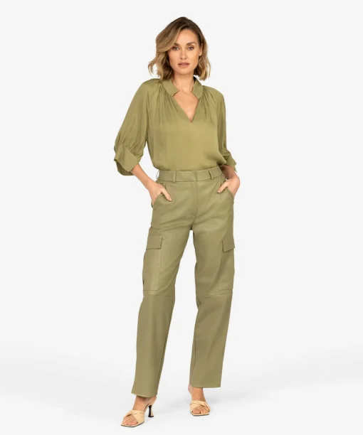 Pleuni Moss Green