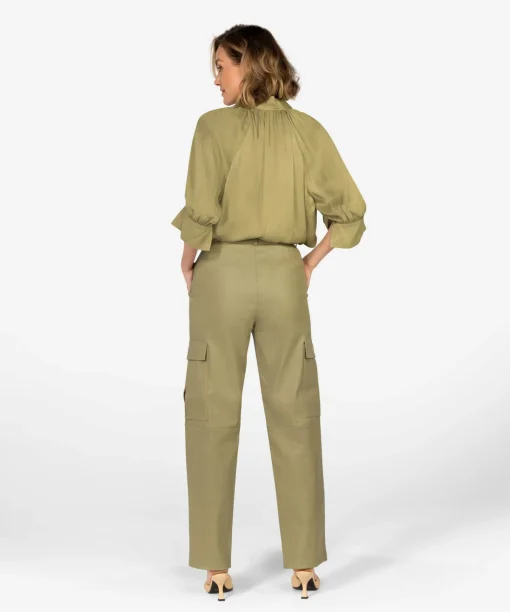 Pleuni Moss Green