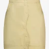 Shelley Buttery Yellow
