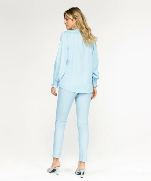 Talan Crystal Blue