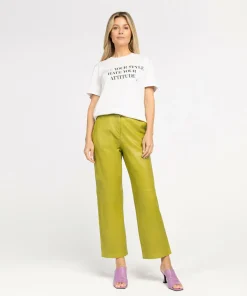Tee Attitude Antique White With Wild Rosse