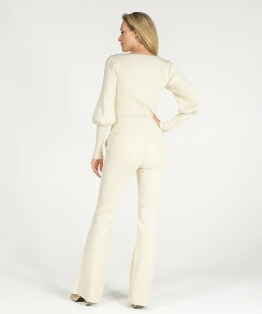 Thirza Creamy White