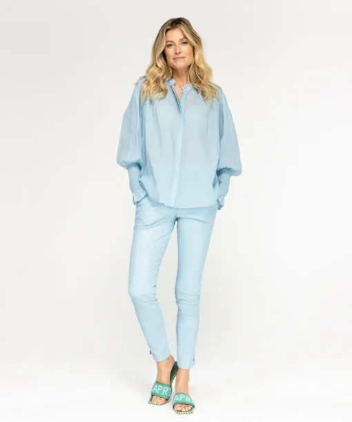 Tupa Crystal Blue